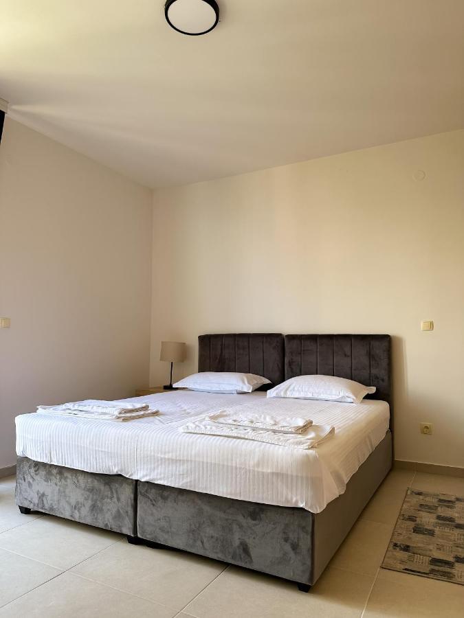 Vertmont Apartments Sveti Stefan Εξωτερικό φωτογραφία