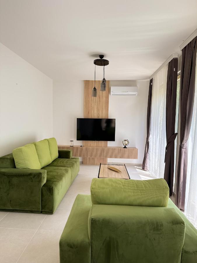 Vertmont Apartments Sveti Stefan Εξωτερικό φωτογραφία