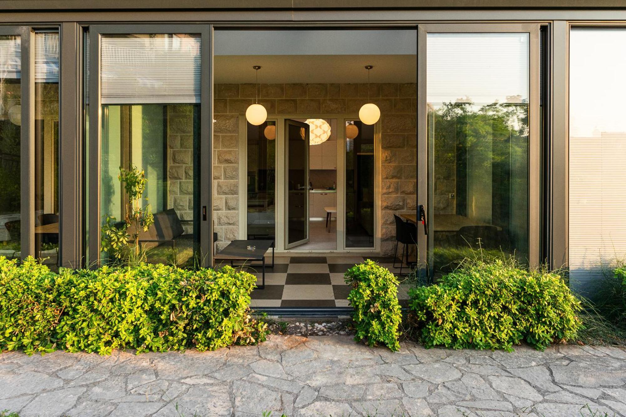 Vertmont Apartments Sveti Stefan Εξωτερικό φωτογραφία
